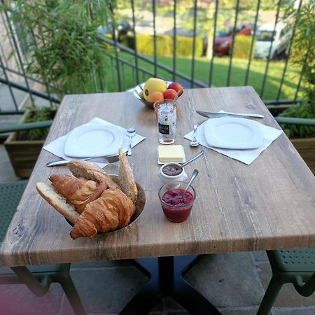 Rozier-en-Donzy Les Pierres Folles B&B 외부 사진