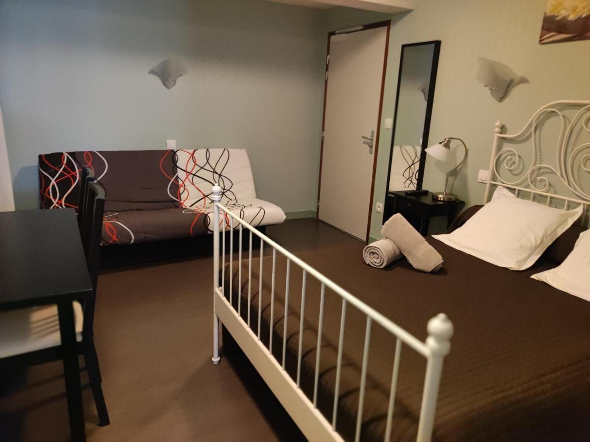 Rozier-en-Donzy Les Pierres Folles B&B 외부 사진